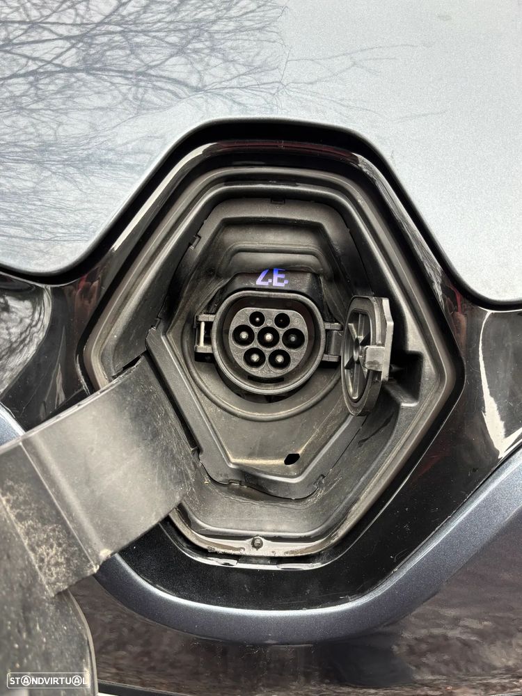 Renault Zoe (s/ Bateria) 41 kwh Intens - 10