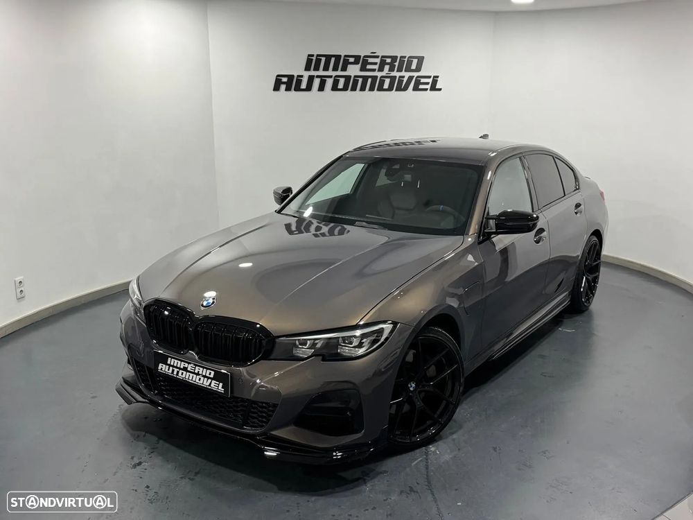 BMW 330 e Pack M Auto - 1