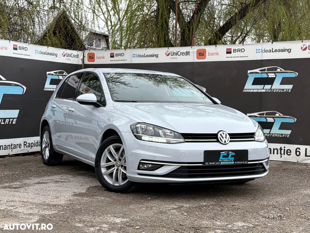 Volkswagen Golf 1.6 TDI SCR Comfortline - 3