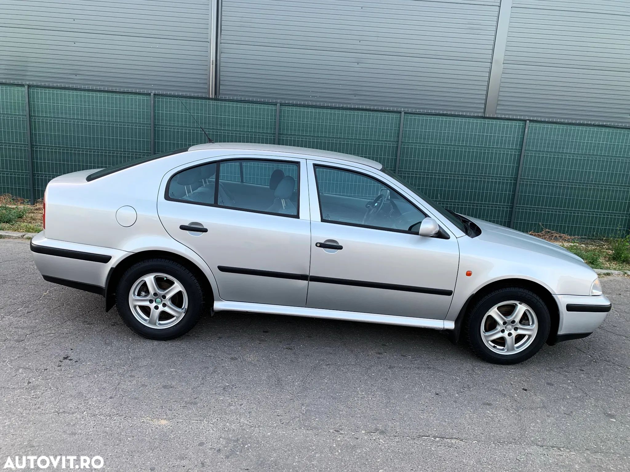Skoda Octavia - 1