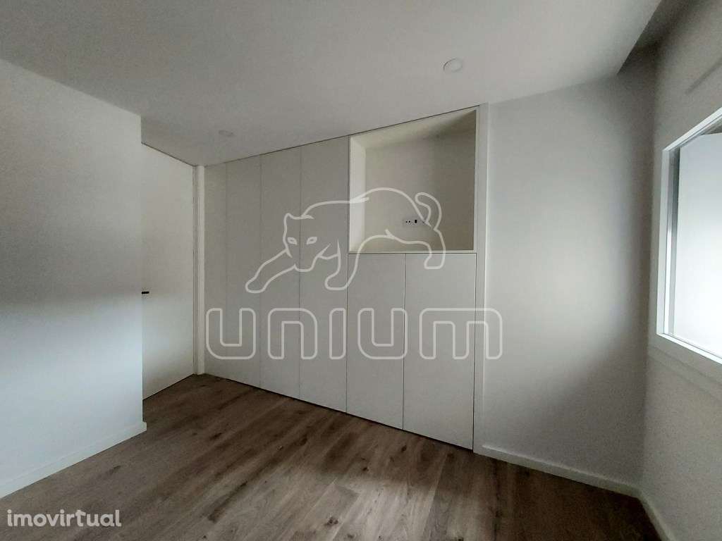 APARTAMENTO T1 - Santa Marta de Portuzelo - Grande imagem: 4/9