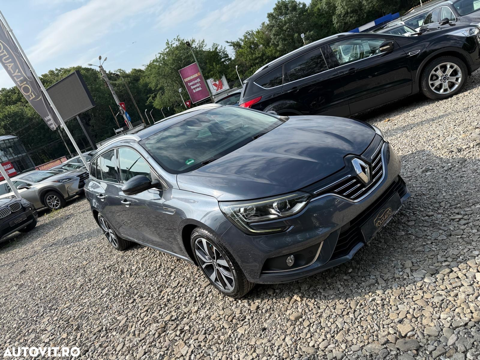 Renault Megane Grandtour ENERGY TCe 130 BOSE EDITION - 34