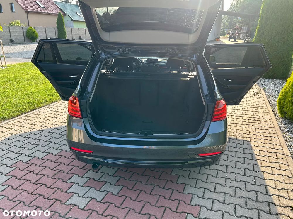 BMW Seria 3 - 16