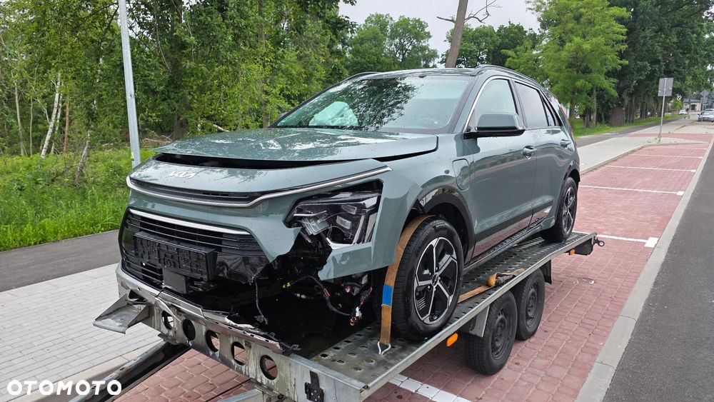 Kia Niro 1.6 GDI Plug-In Hybrid L - 6