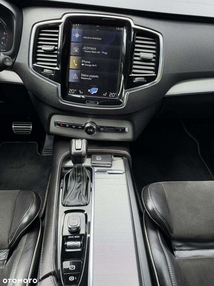 Volvo XC 90 - 40
