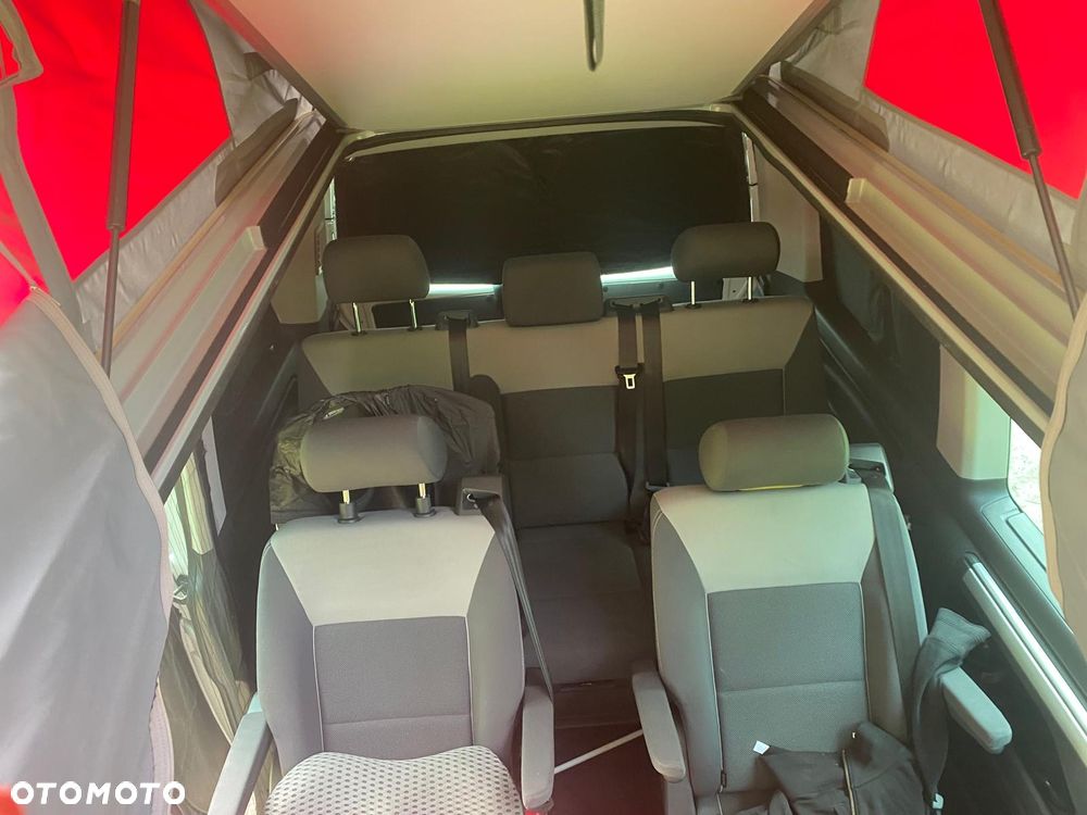 Volkswagen Multivan - 19