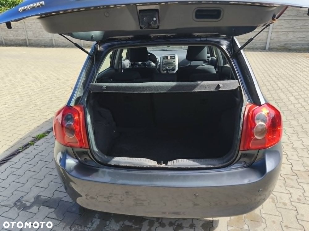 Toyota Auris 1.6 VVT-i Luna - 10
