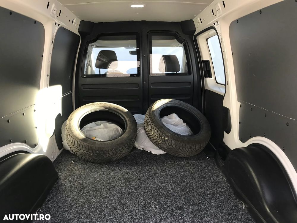 Volkswagen Caddy Maxi - 35