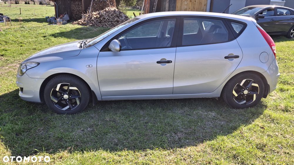 Hyundai i30 i30cw 1.4 Comfort - 3