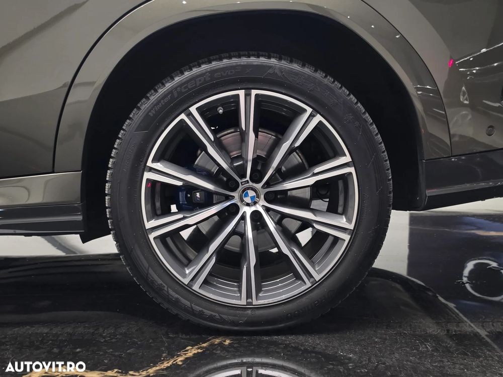 BMW X6 xDrive30d - 29