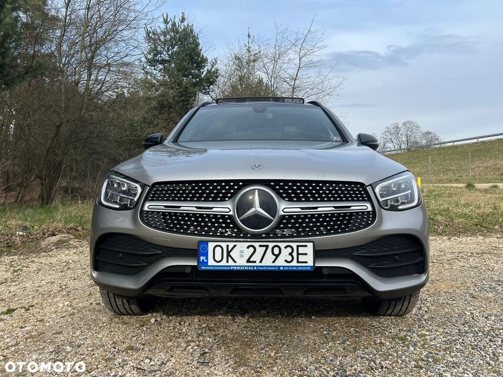 Mercedes-Benz GLC 300 4-Matic - 3