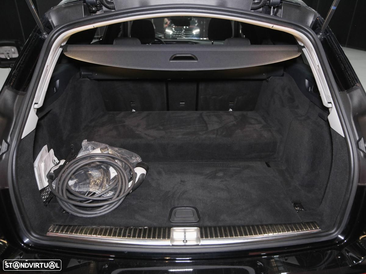 Mercedes-Benz E 300 de 4Matic T 9G-TRONIC Avantgarde - 28