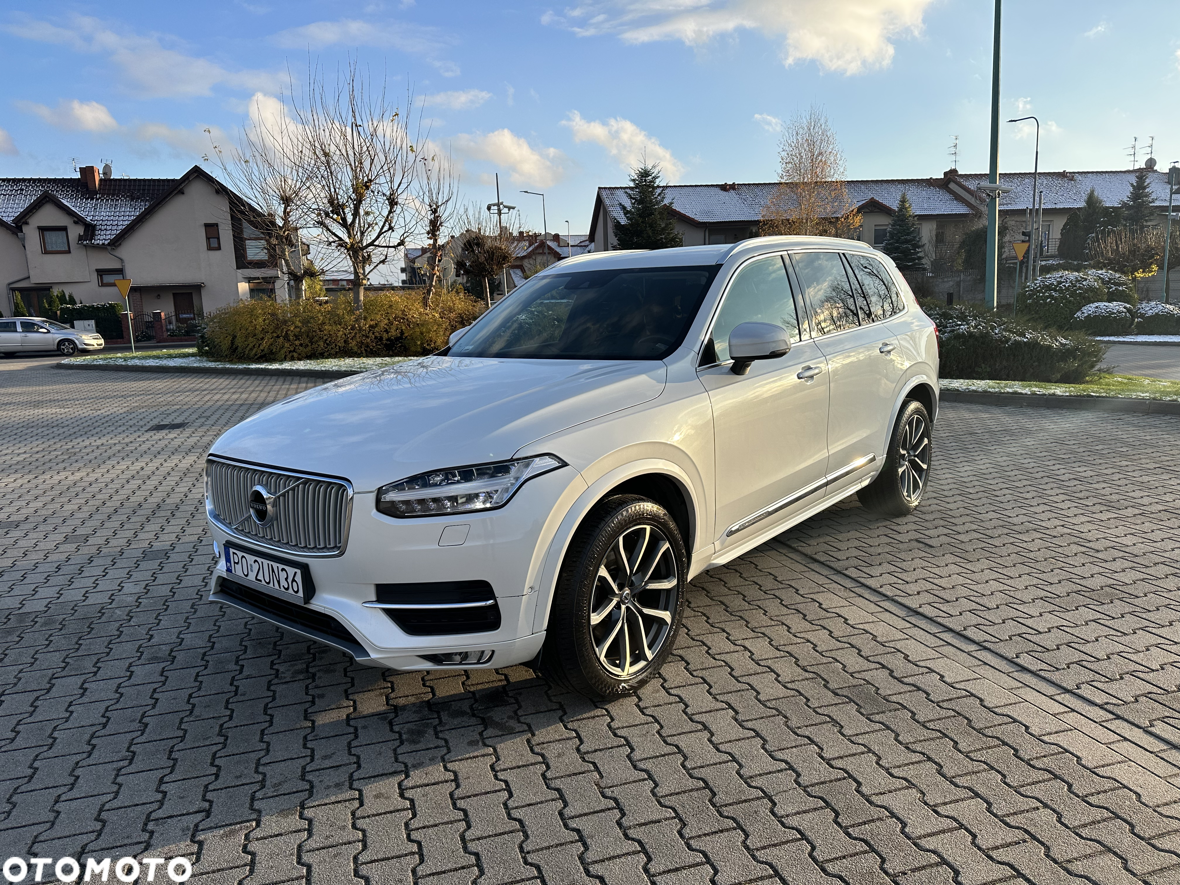 Volvo XC 90 - 3