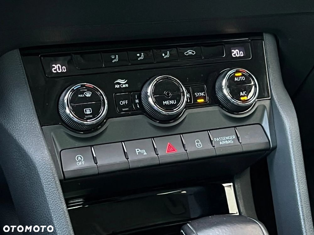 Skoda Karoq 2.0 TDI SCR 4x2 Style DSG - 31