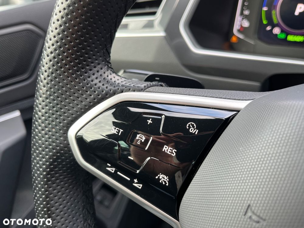 Volkswagen Tiguan 1.4 eHybrid R-Line DSG - 31