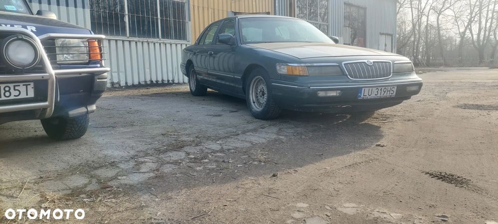 Mercury Marquis - 1