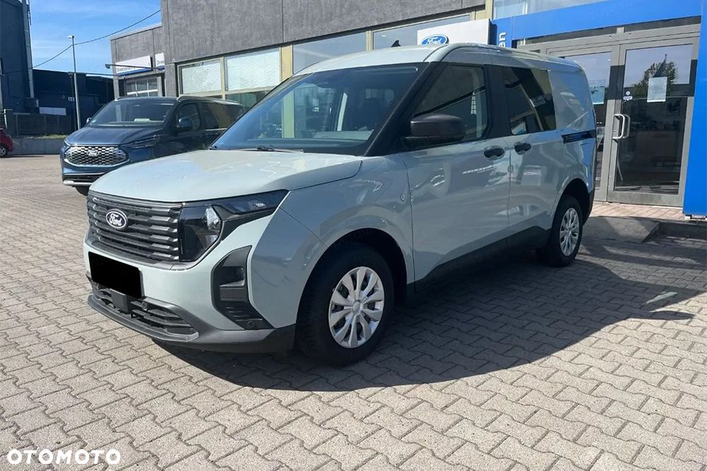 Ford Transit Courier - 3