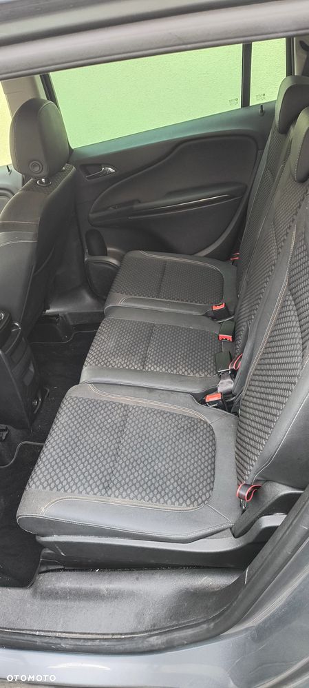 Opel Zafira 2.0 CDTI Enjoy EcoFLEX S&S - 10