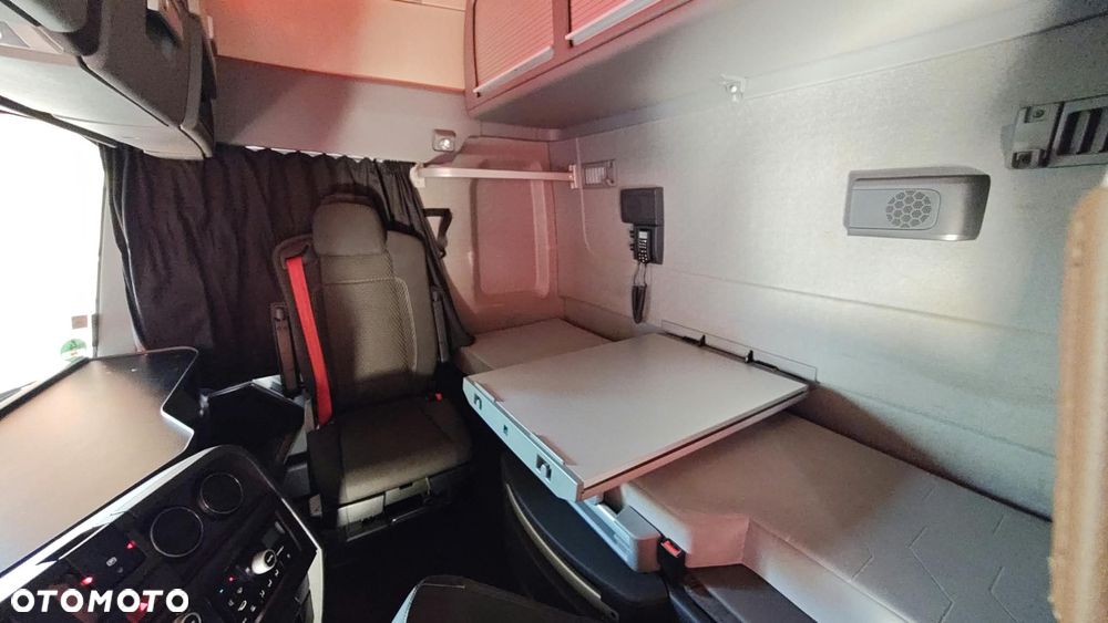 Renault Gama T High 480 Maxispace - 11