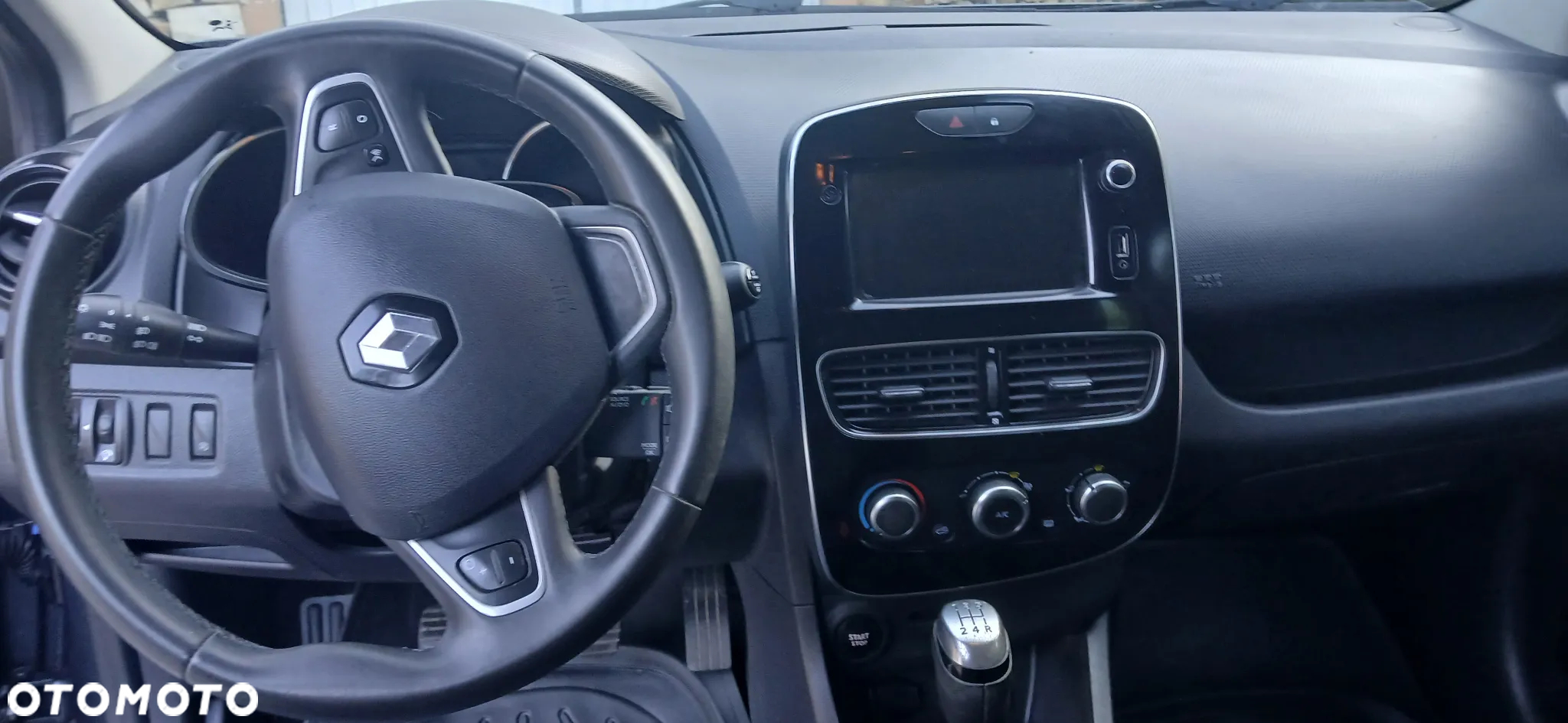 Renault Clio 0.9 Energy TCe Limited - 16