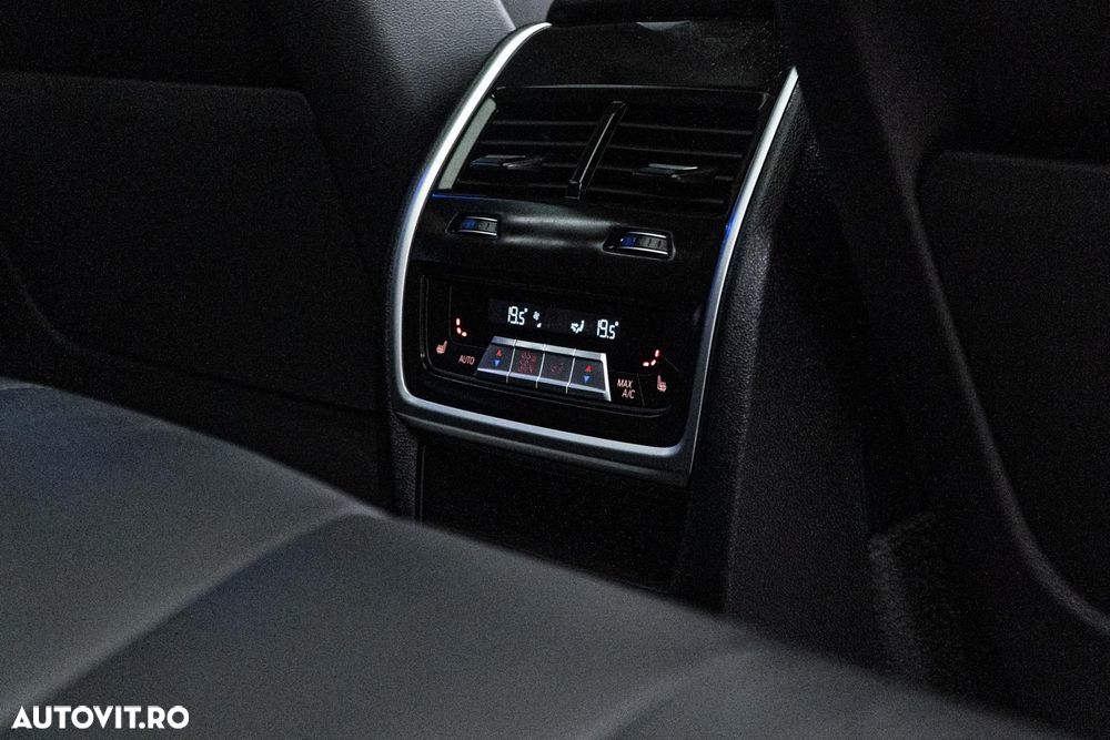 BMW X5 M 2023 — imagine 18