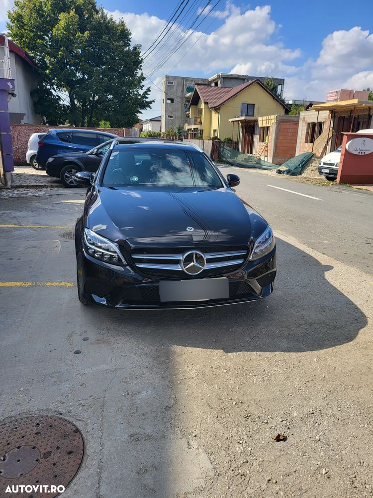 Mercedes-Benz C 300 4MATIC T-Modell Aut. - 3