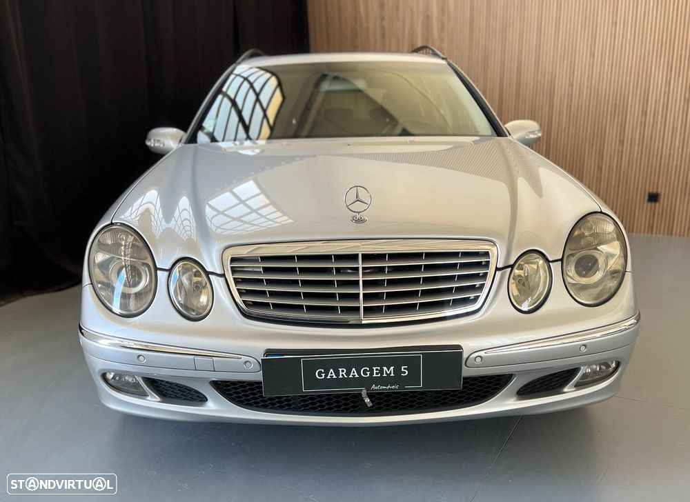 Mercedes-Benz E 220 CDI Auto Elegance - 3