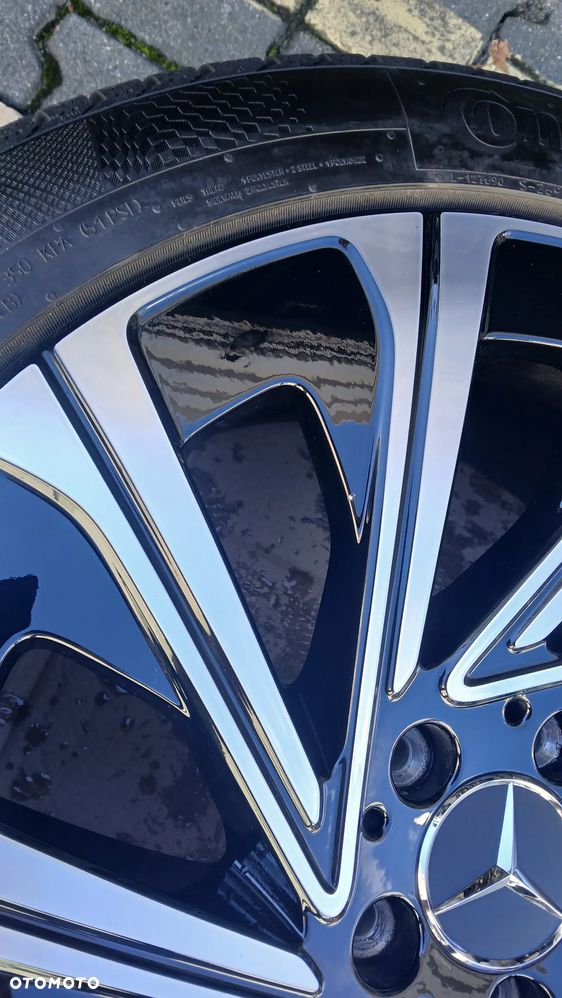 Obręcz wieloramienna Mercedes-Benz 48,3 cm (19 cali) - 19