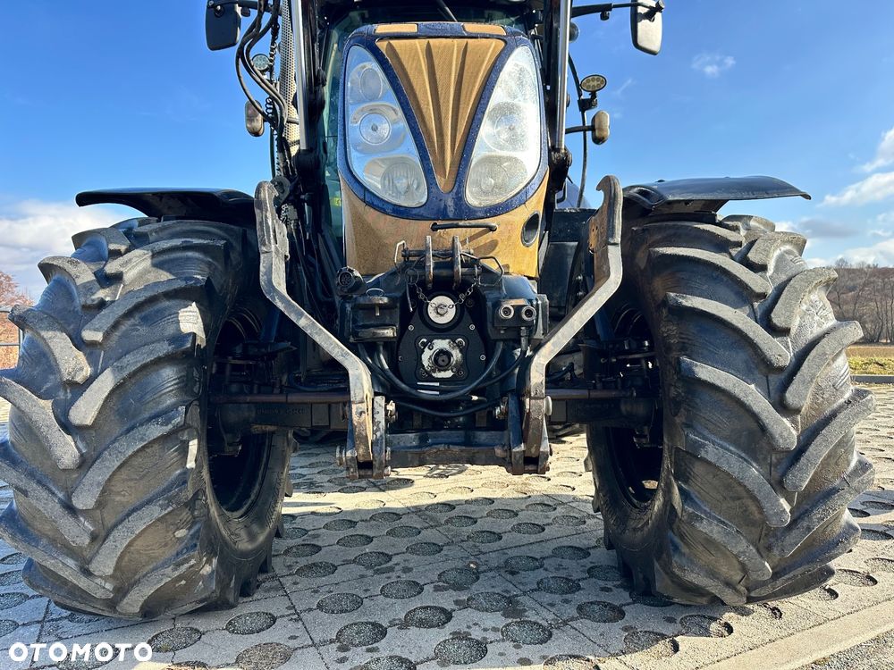 New Holland T7.210 Auto command - 9