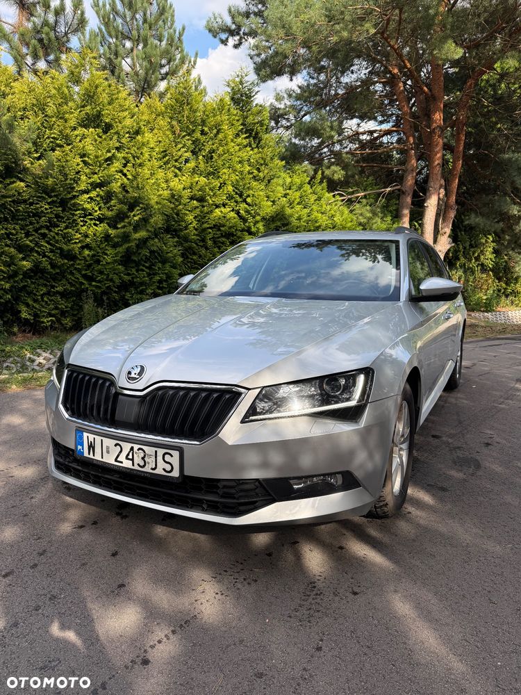 Skoda Superb 2.0 TDI Ambition - 1