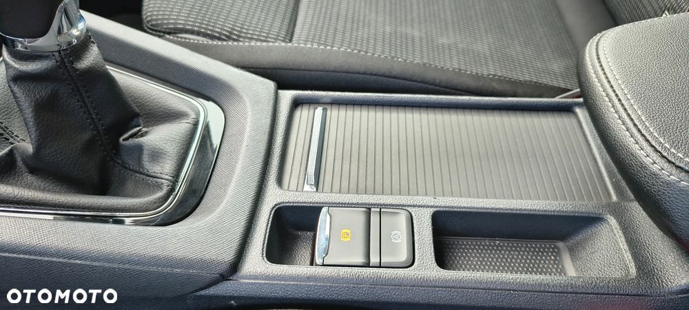 Skoda Octavia 2.0 TDI SCR Ambition - 34