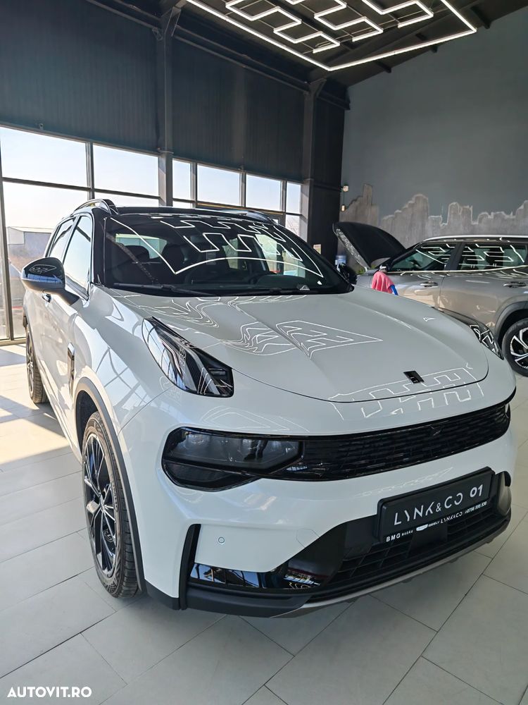 Lynk&Co 01 - 1