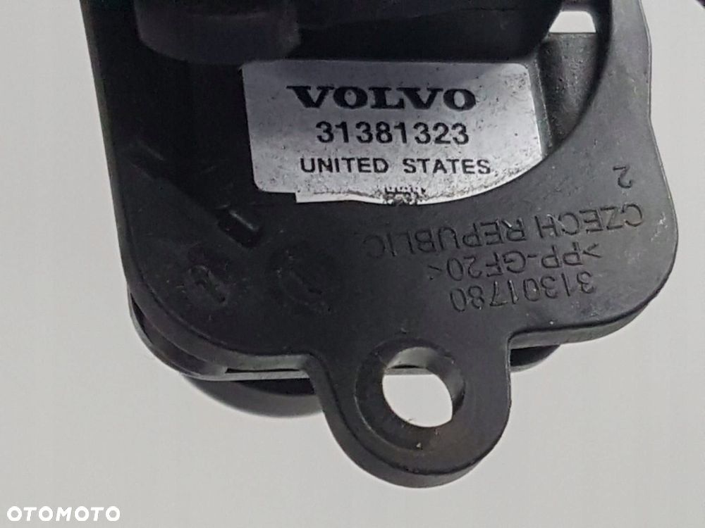 VOLVO V40 II 12- KAMERA COFANIA KLAPY TYŁ 31381323 - 5