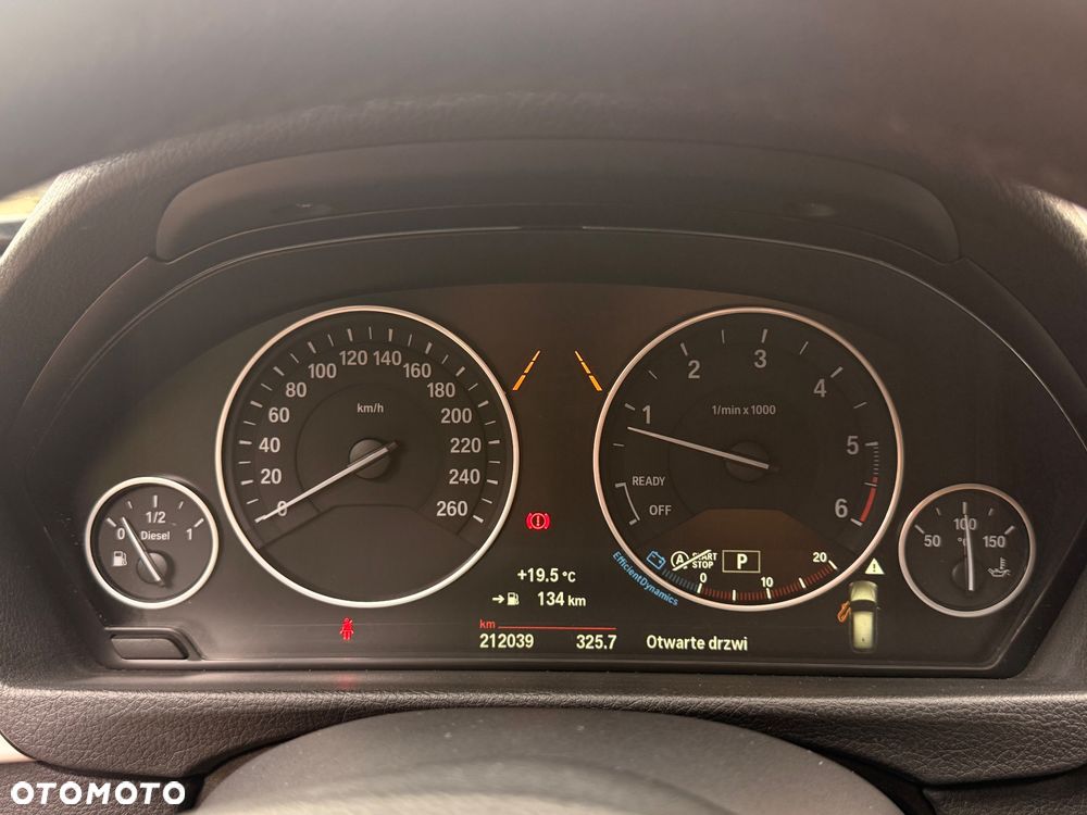 BMW Seria 3 320d - 19