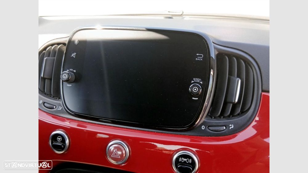 Fiat 500 1.0 Hybrid (RED) - 22