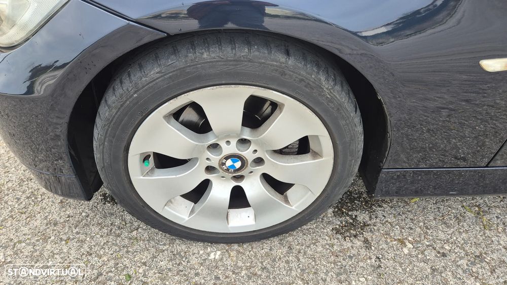 BMW 320 d Exclusive - 17