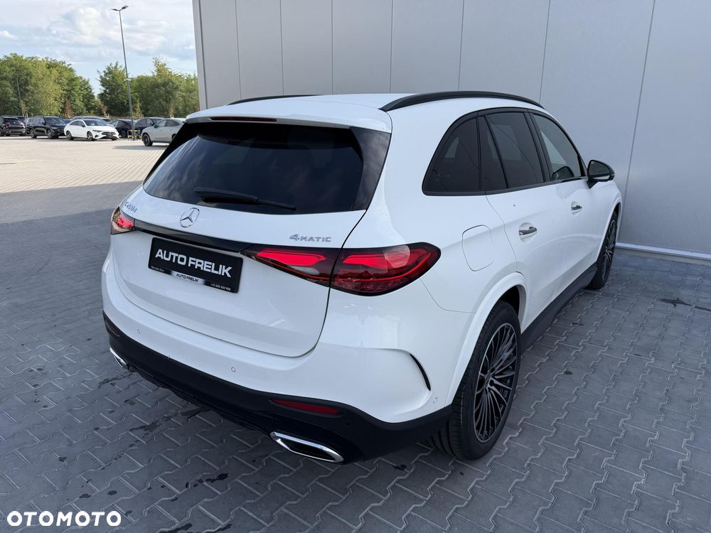Mercedes-Benz GLC 200 d 4Matic 9G-TRONIC AMG Line Advanced - 9