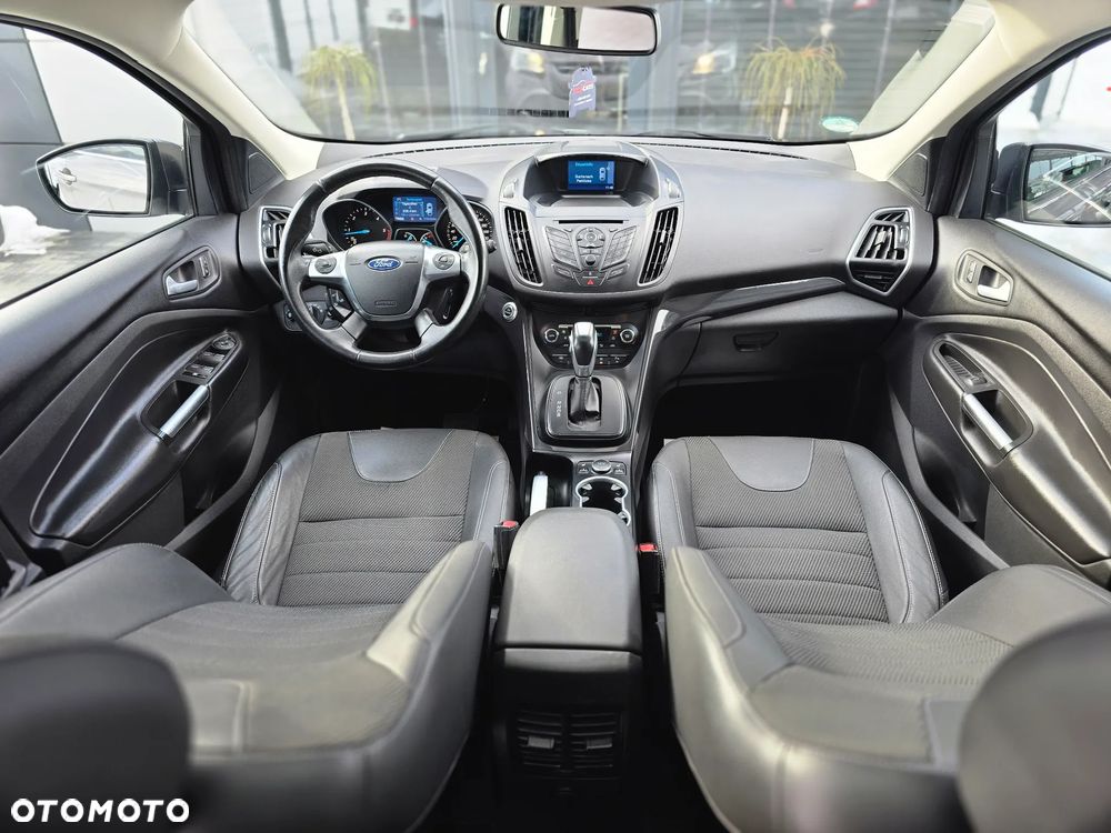 Ford Kuga 2.0 TDCi 4x4 Trend - 25