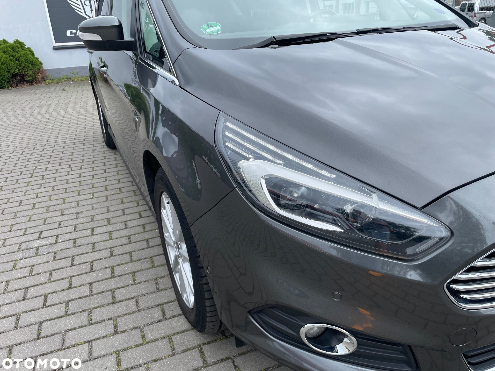 Ford S-Max 2.0 TDCi Titanium PowerShift - 16