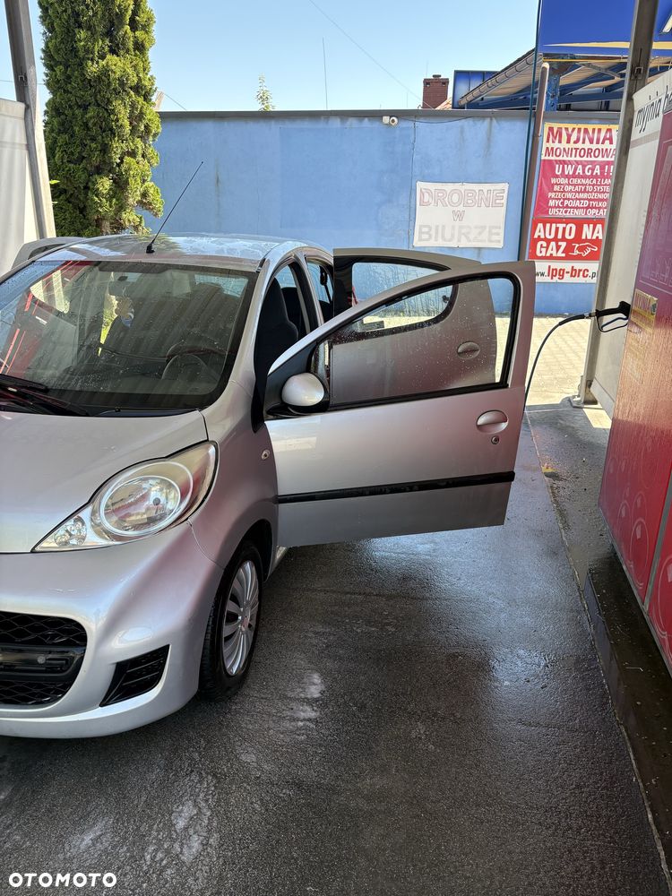 Peugeot 107 - 6