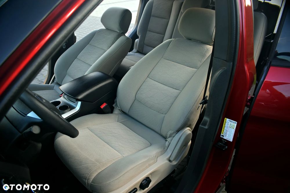 Ford Explorer - 36