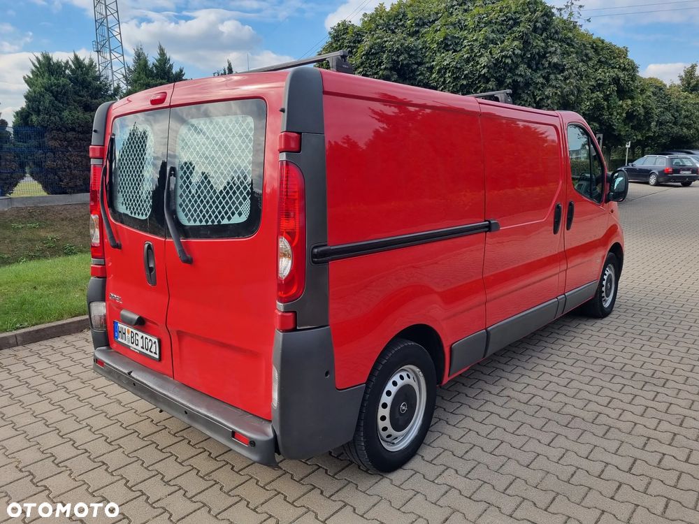 Opel vivaro long - 4
