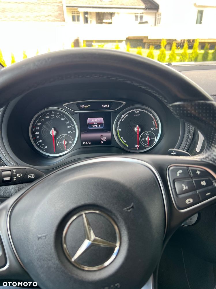 Mercedes-Benz Klasa B (Electric Drive) 250 e - 9