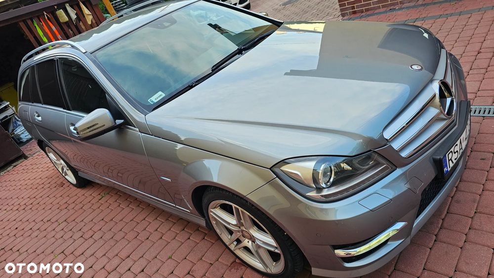 Mercedes-Benz Klasa C 350 T CDI DPF (BlueEFFICIENCY) 7G-TRONIC Avantgarde - 17