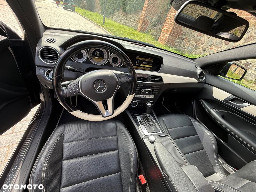 Mercedes-Benz Klasa C 250 (BlueEFFICIENCY) 7G-TRONIC - 12