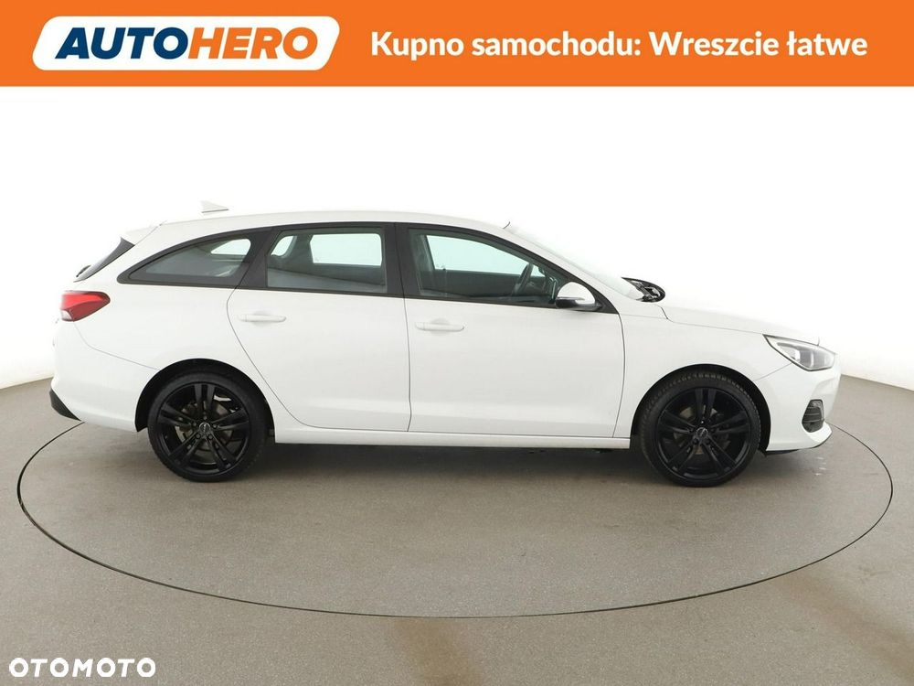 Hyundai i30 1.4 Pure - 10