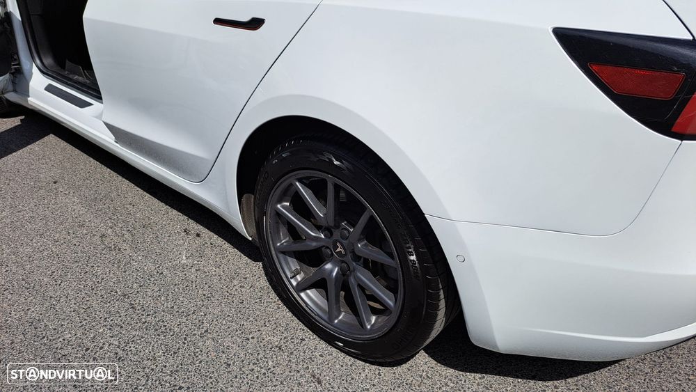 Tesla Model 3 Standard Range Plus RWD - 22