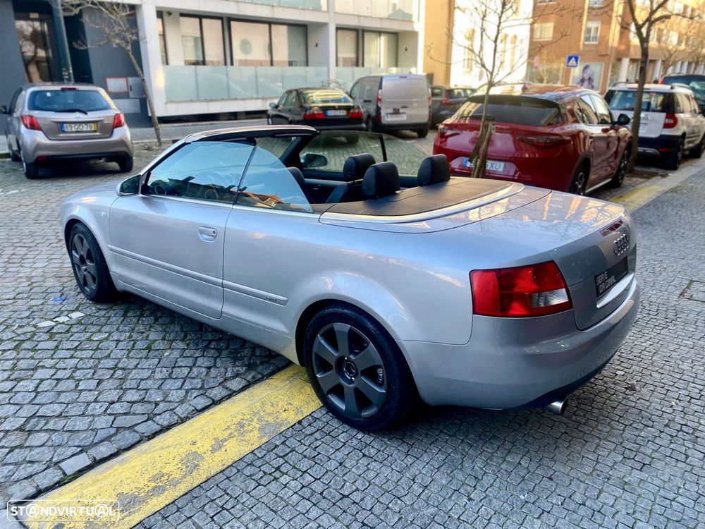 Audi A4 Cabrio 2.5 TDI S-line - 8