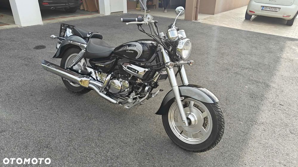 Hyosung GV