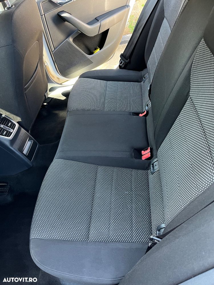 Skoda Octavia 1.4 TSI ELEGANCE - 6